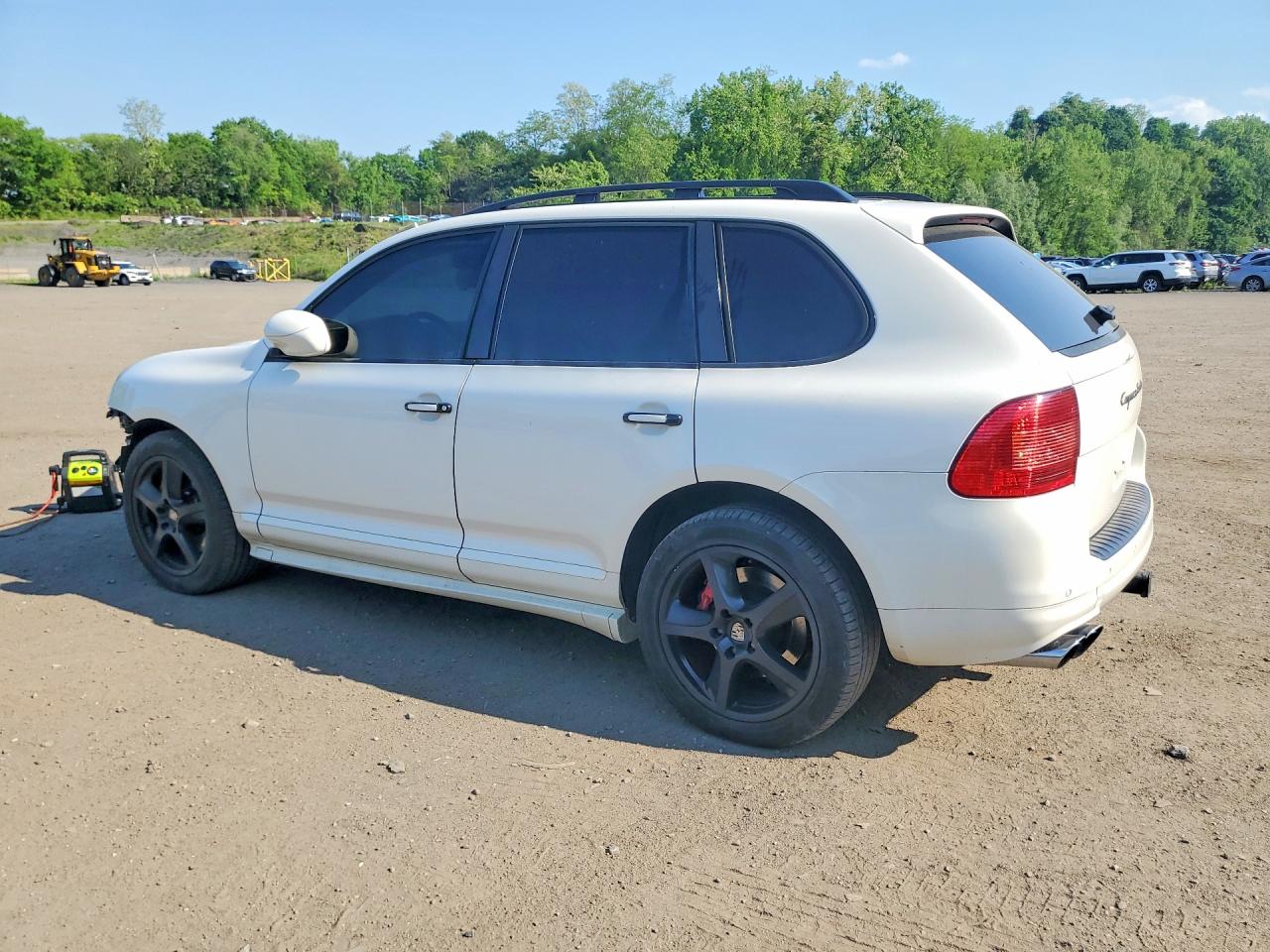 2006 PORSCHE CAYENNE TURBO photo 3