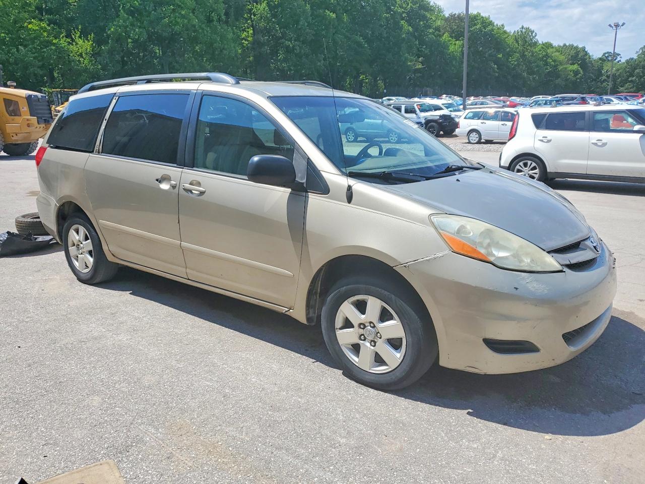 2006 TOYOTA SIENNA LE 7 PASSENGER photo 4