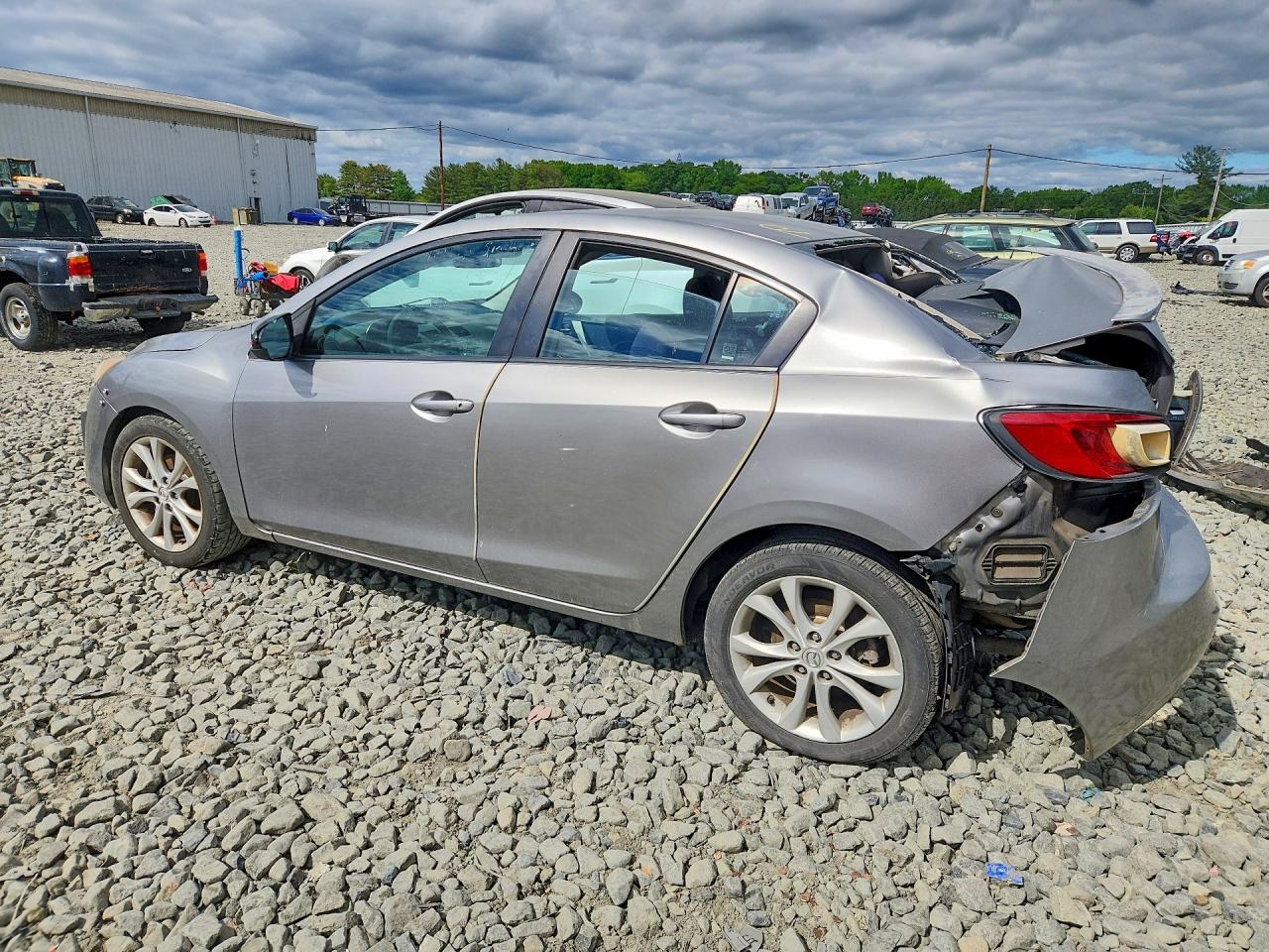 2010 MAZDA 3 S photo 4