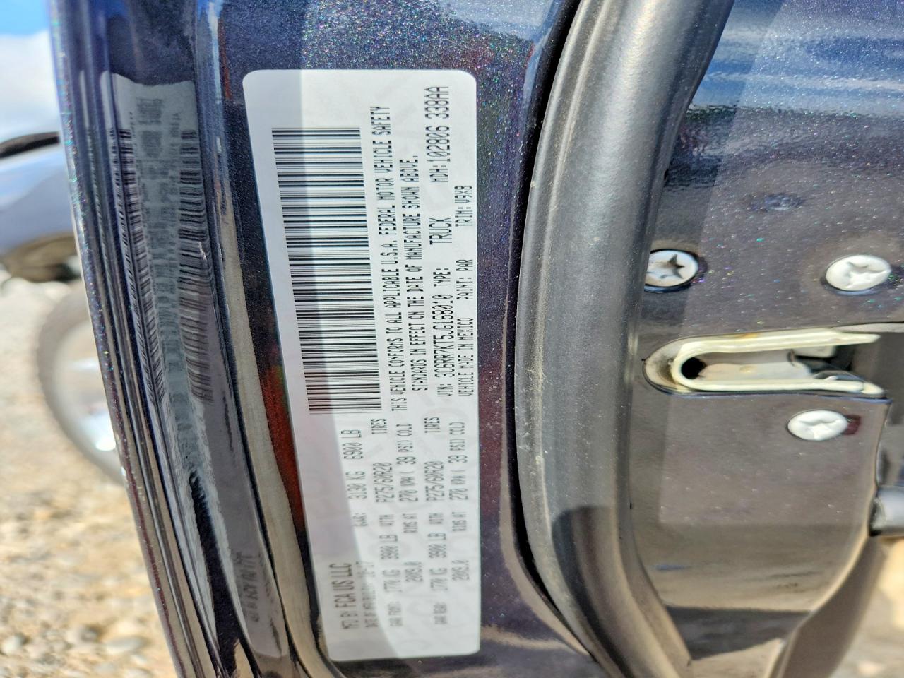 2018 RAM 1500 ST photo 13