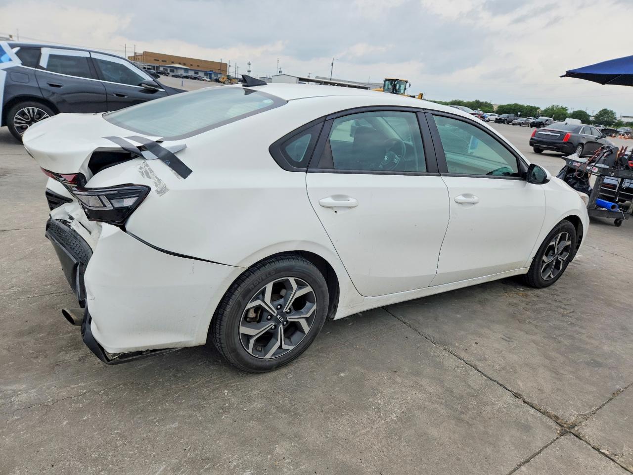 2021 KIA FORTE LXS photo 5