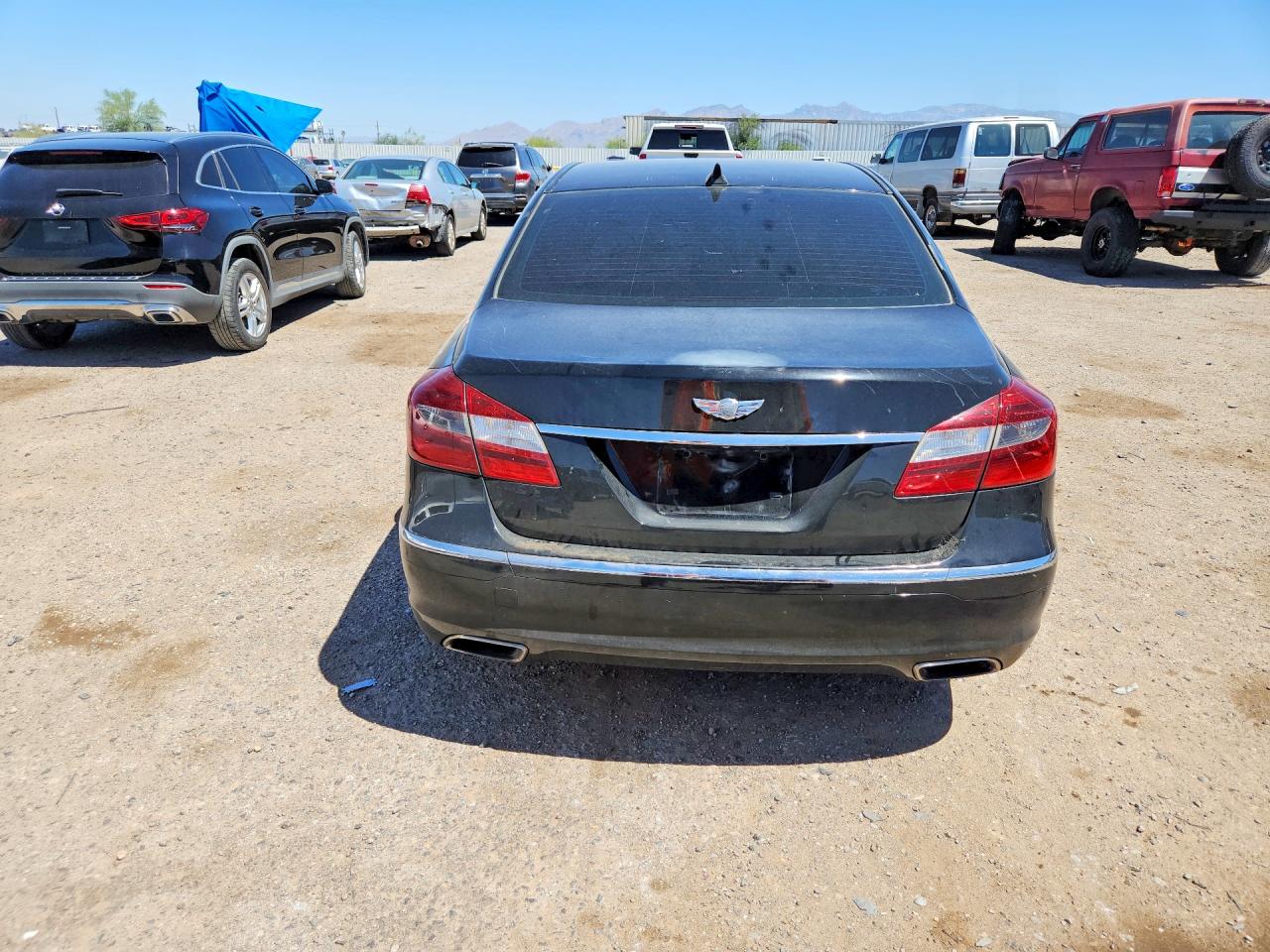 2012 HYUNDAI GENESIS 3.8L photo 6