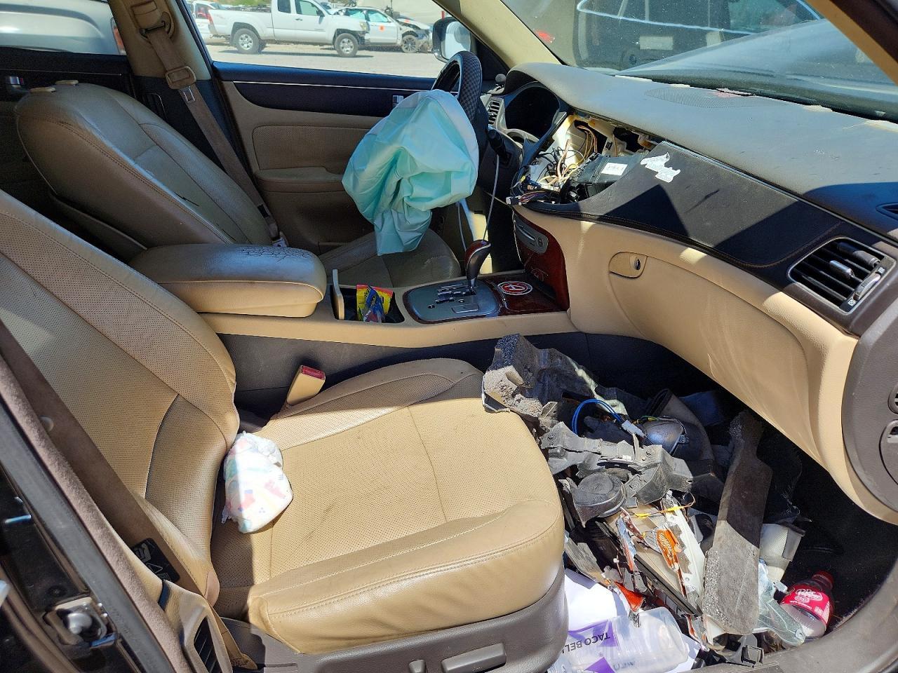 2012 HYUNDAI GENESIS 3.8L photo 7