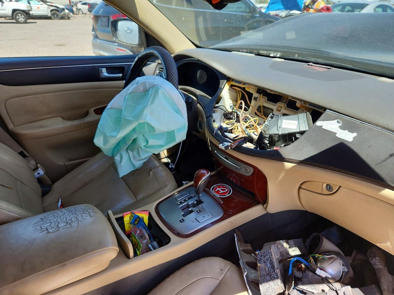 2012 HYUNDAI GENESIS 3.8L photo 9