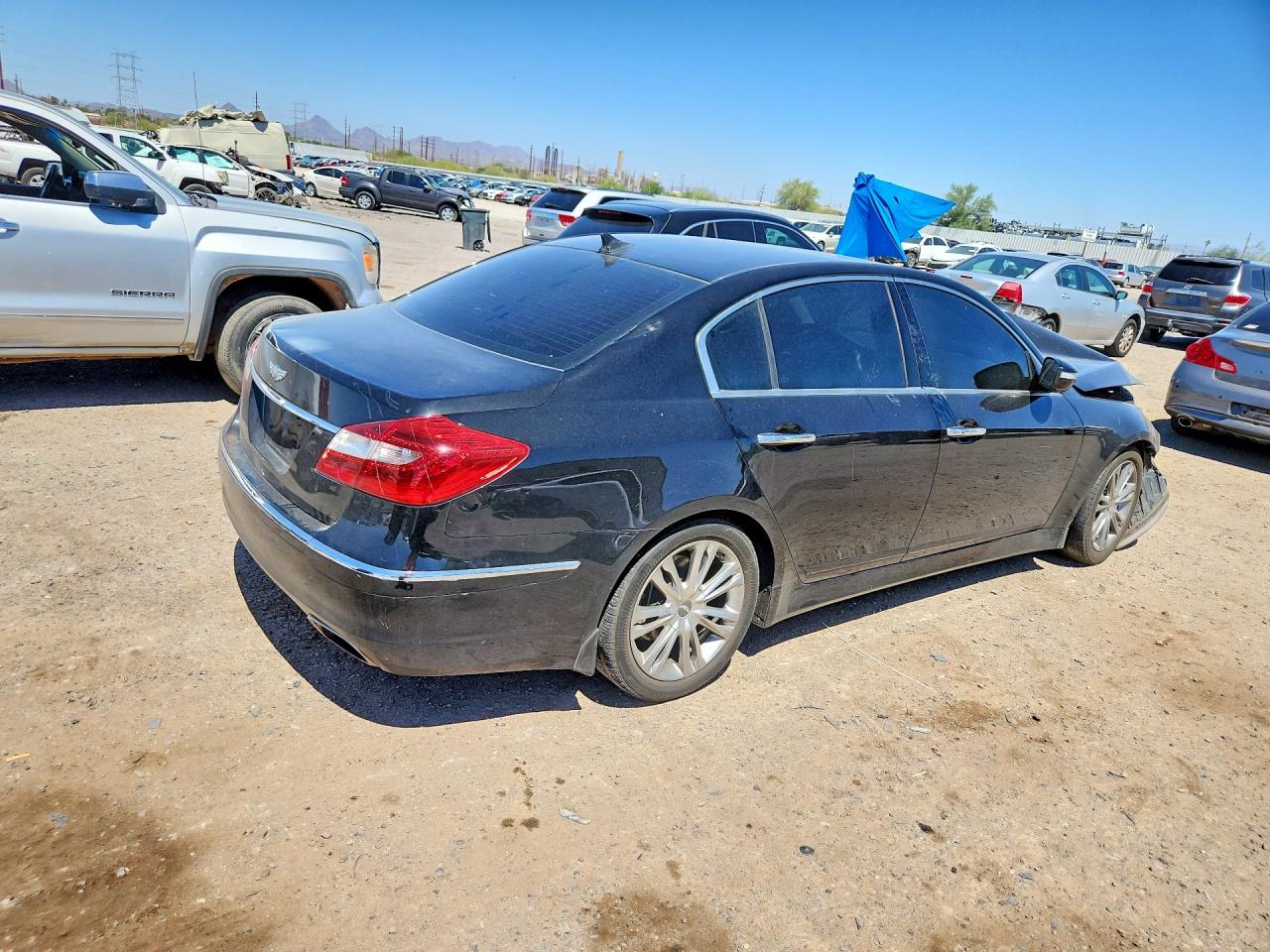 2012 HYUNDAI GENESIS 3.8L photo 3