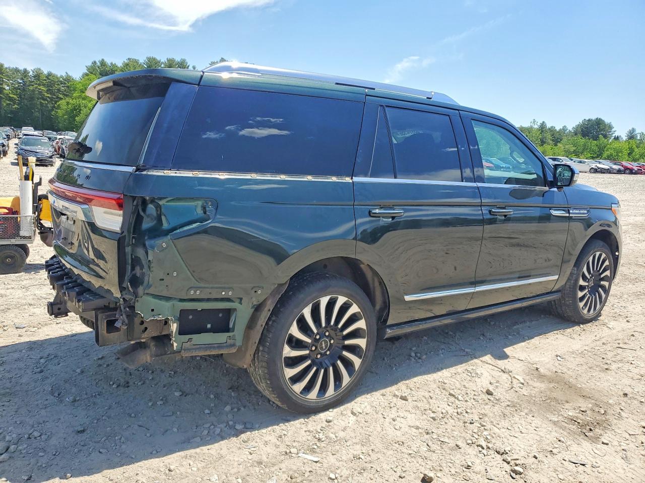2022 LINCOLN NAVIGATOR BLACK LABEL photo 3