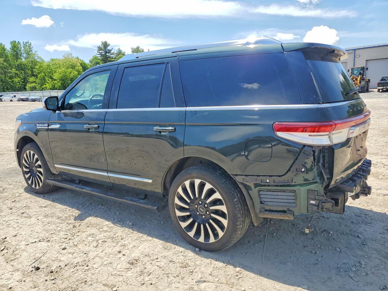 2022 LINCOLN NAVIGATOR BLACK LABEL photo 2