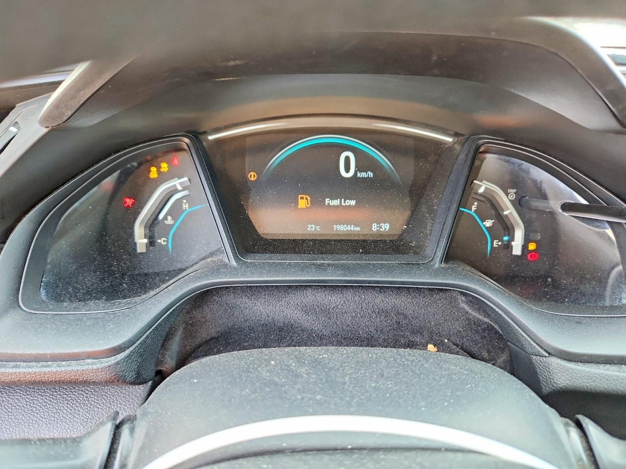 2016 HONDA CIVIC LX photo 17
