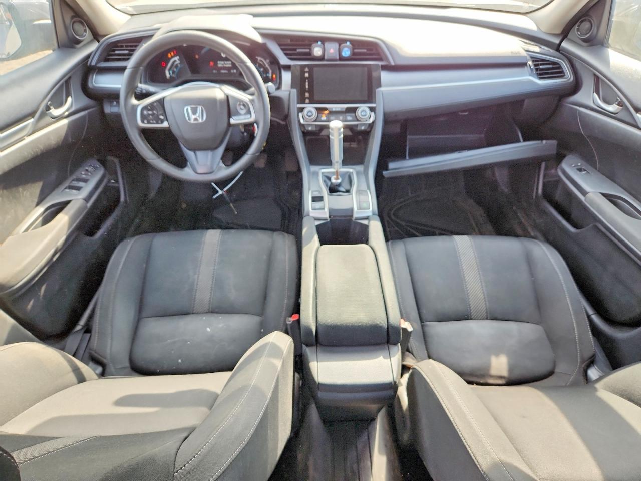 2016 HONDA CIVIC LX photo 15