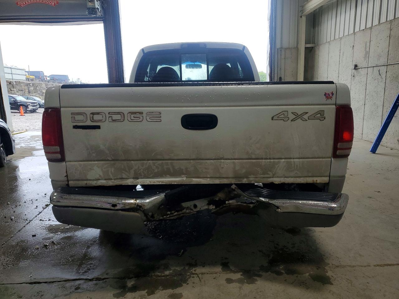 1998 DODGE DAKOTA photo 11