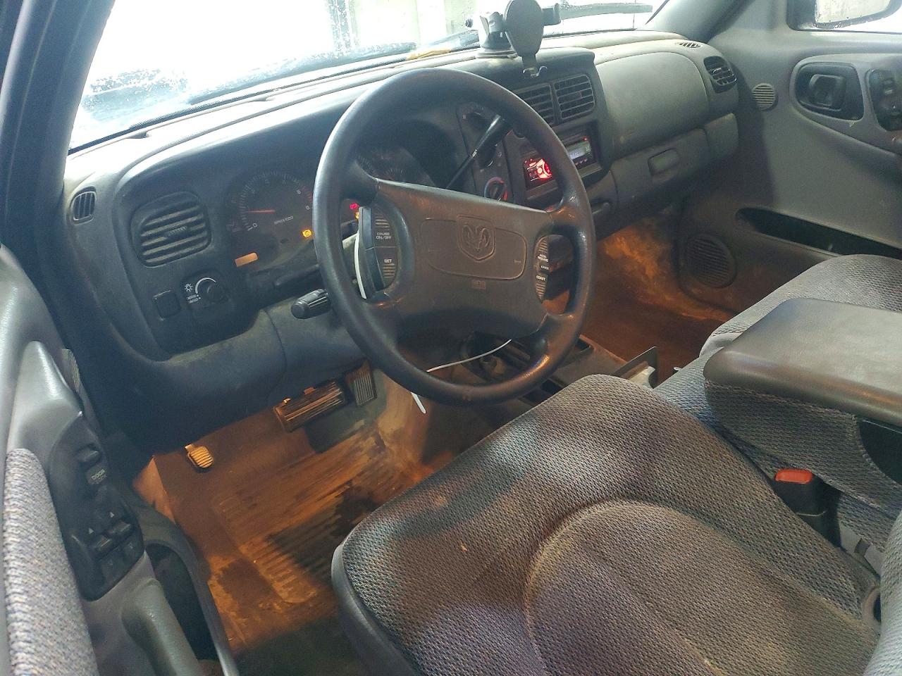 1998 DODGE DAKOTA photo 15