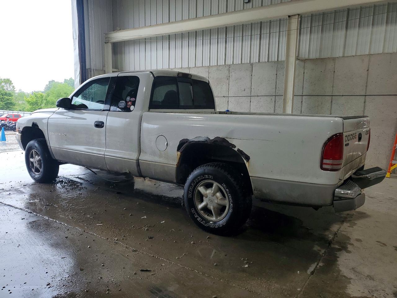 1998 DODGE DAKOTA photo 3