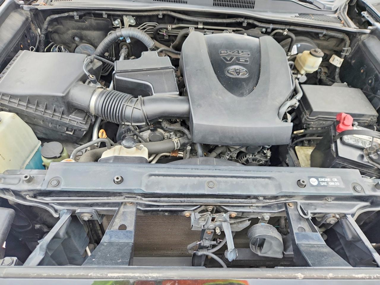 2017 TOYOTA TACOMA SR5 V6 photo 21