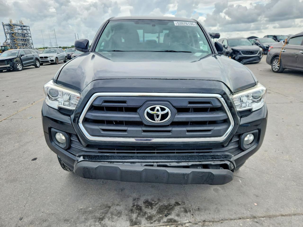 2017 TOYOTA TACOMA SR5 V6 photo 9