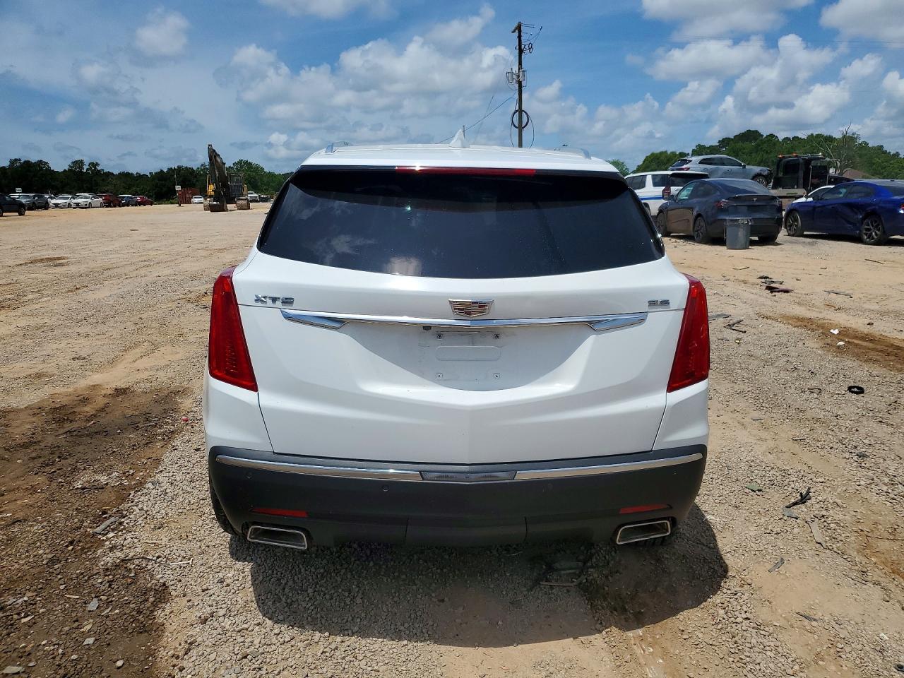 2017 CADILLAC XT5 LUXURY photo 16