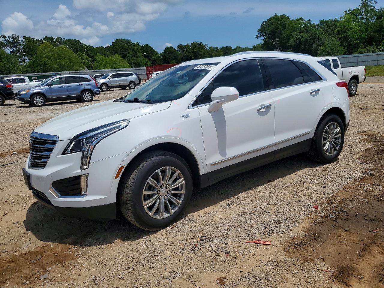 2017 CADILLAC XT5