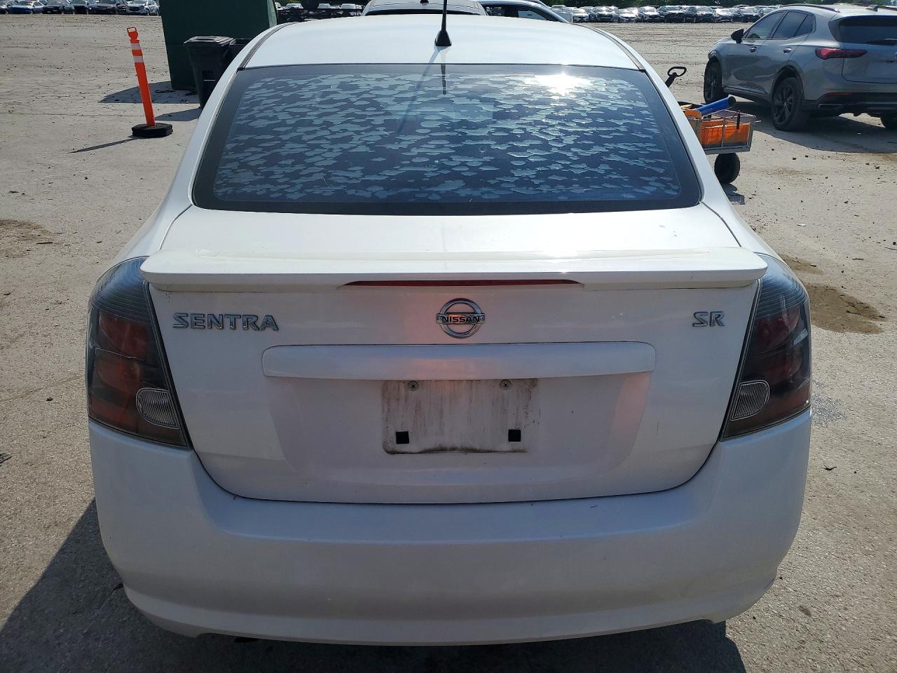 2011 NISSAN SENTRA 2.0 photo 11