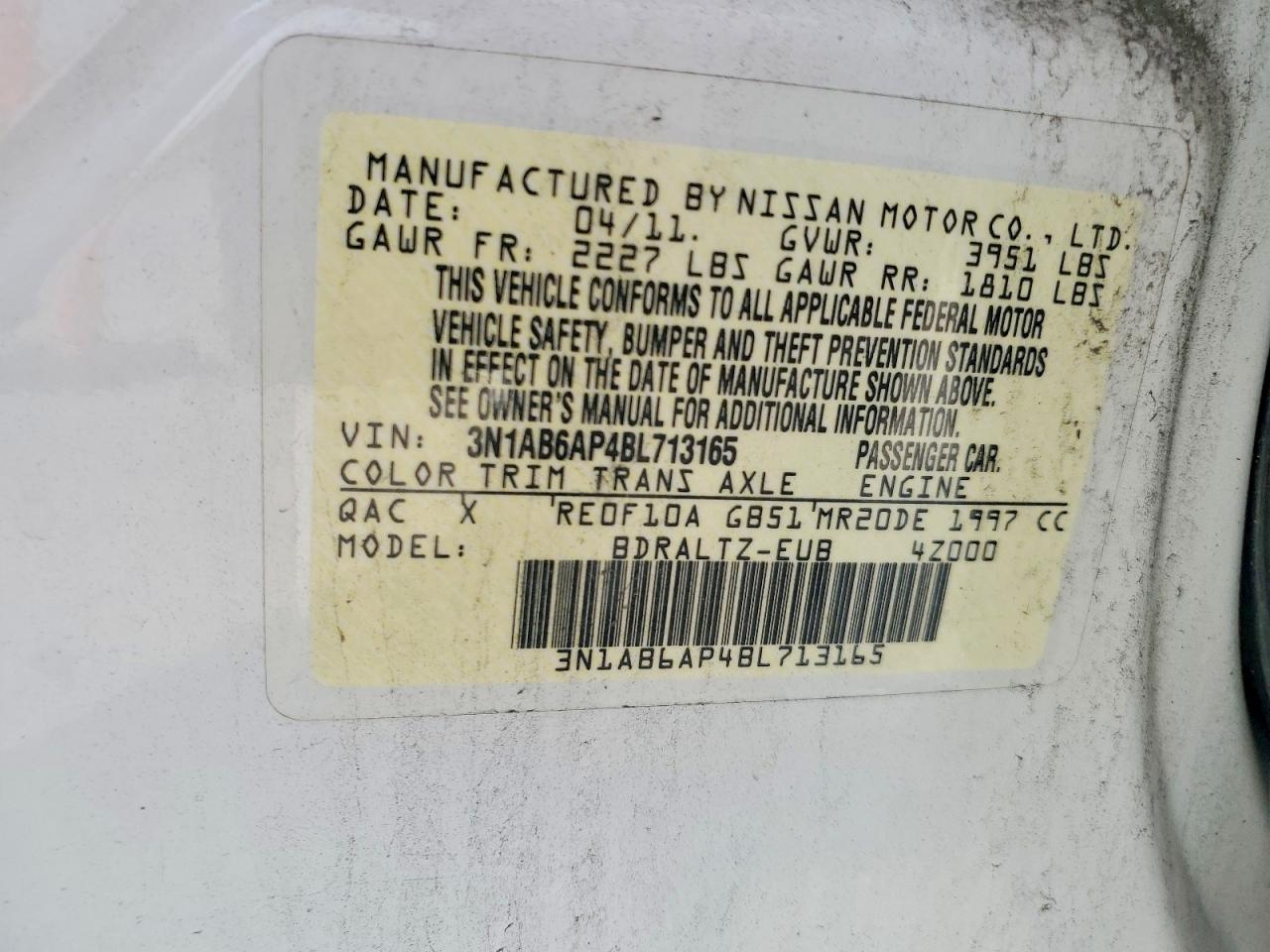 2011 NISSAN SENTRA 2.0 photo 25