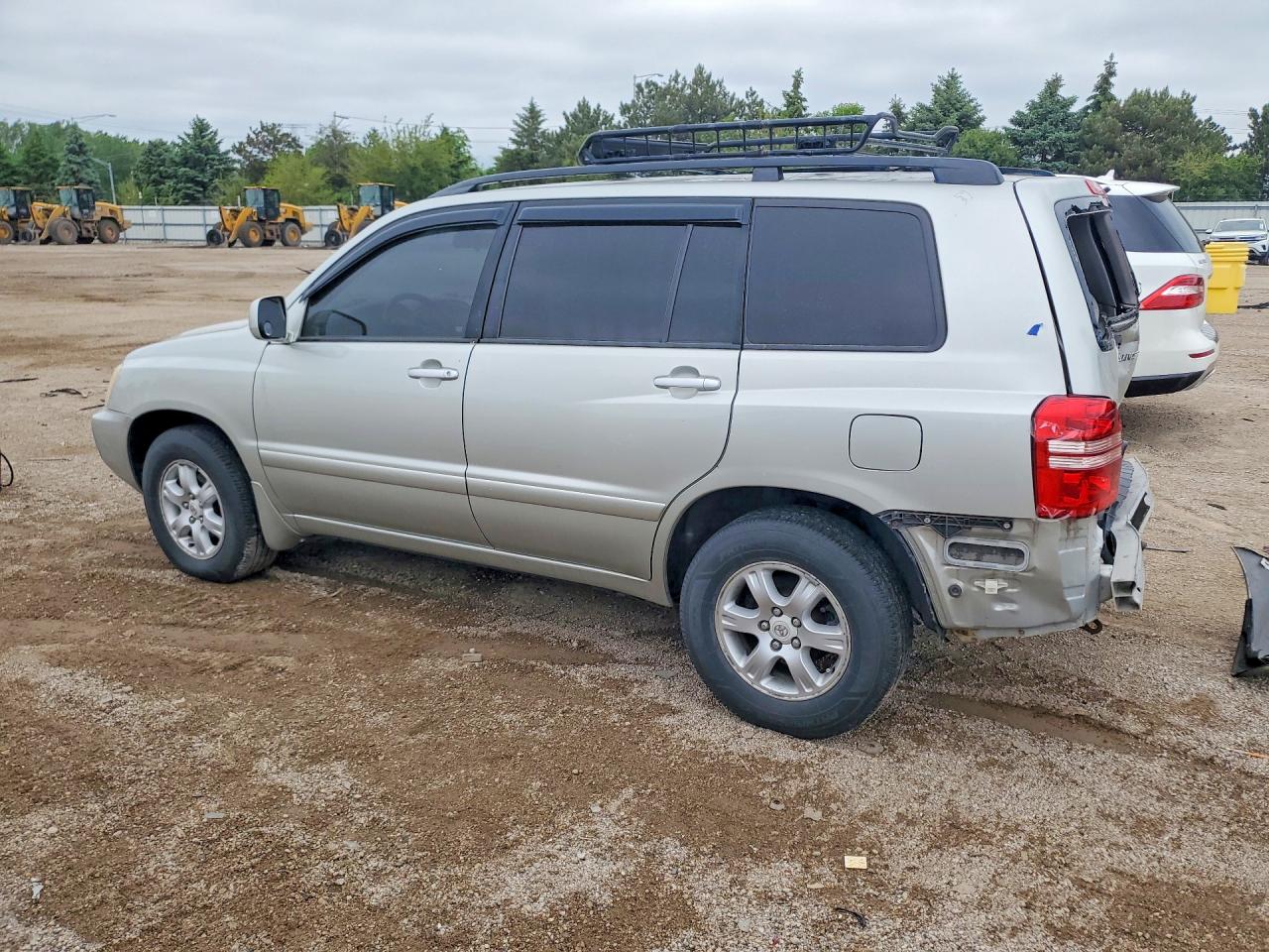 2003 TOYOTA HIGHLANDER LIMITED photo 4