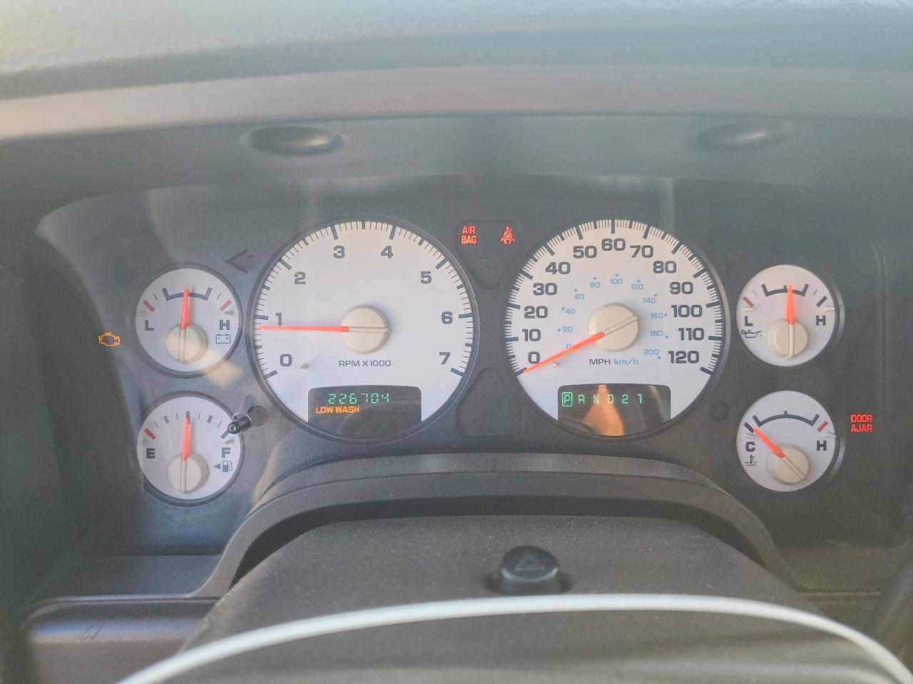 2004 DODGE RAM 1500 ST photo 17