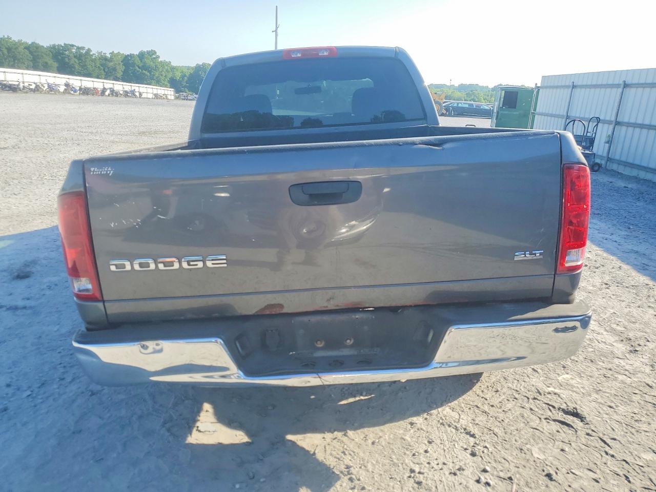 2004 DODGE RAM 1500 ST photo 11