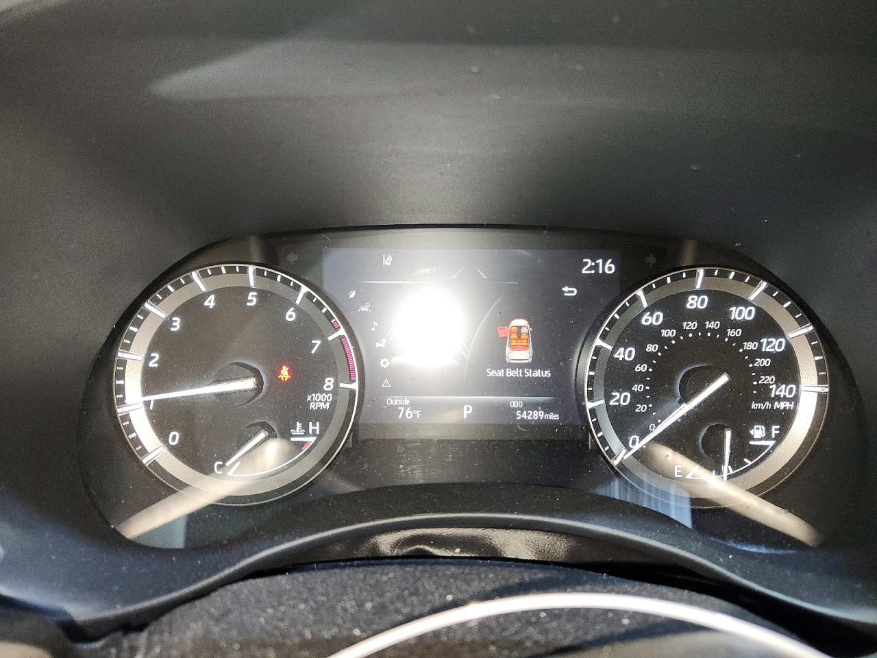 2021 TOYOTA HIGHLANDER XLE photo 25