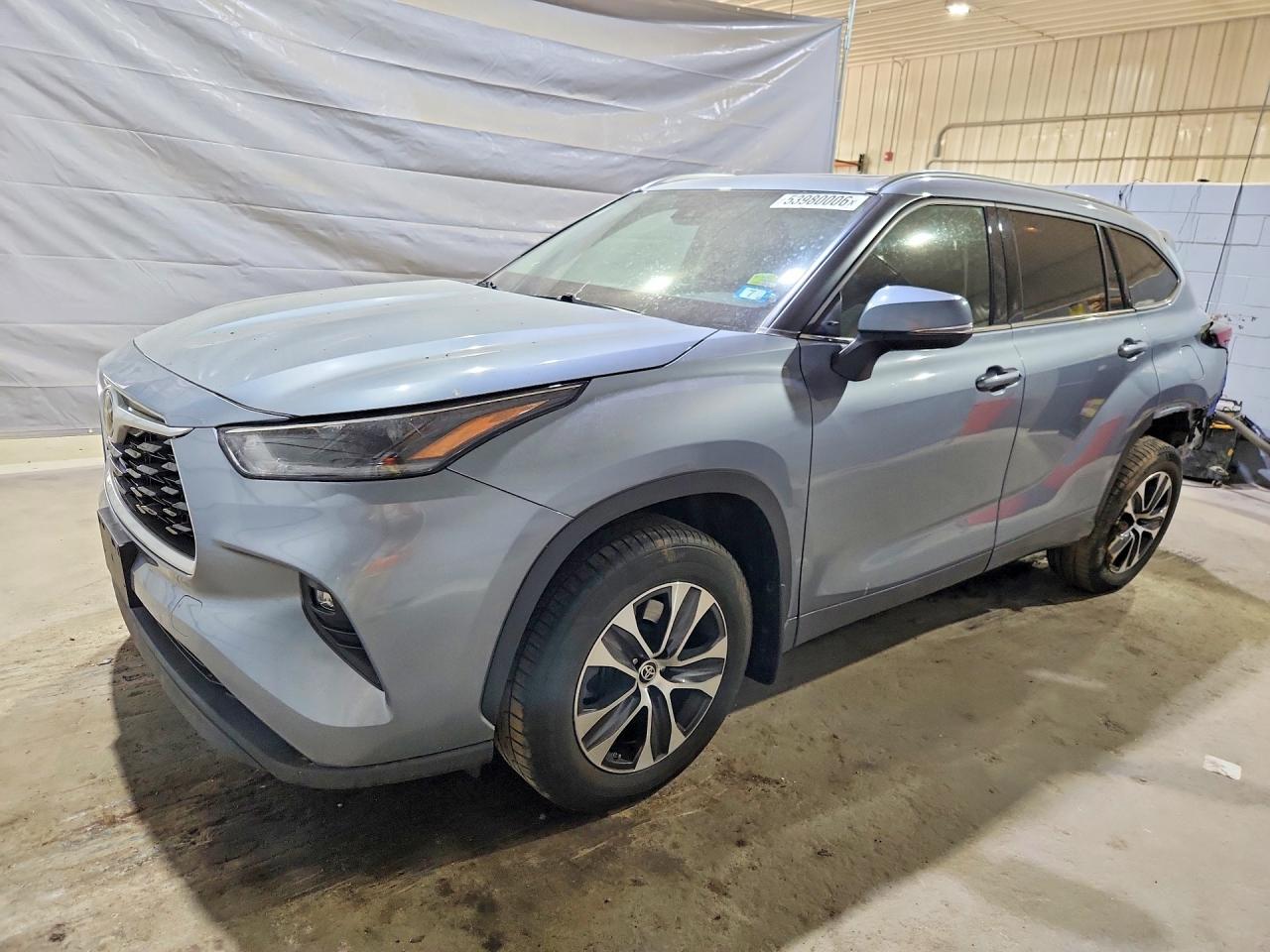 2021 TOYOTA HIGHLANDER