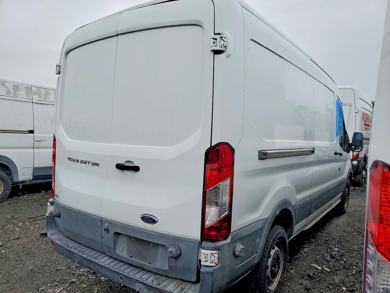2016 FORD TRANSIT T-250 photo 5