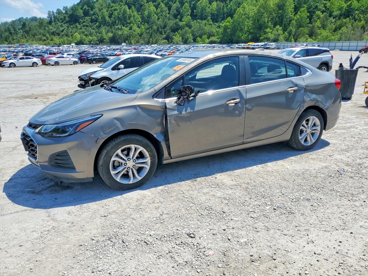2019 CHEVROLET CRUZE