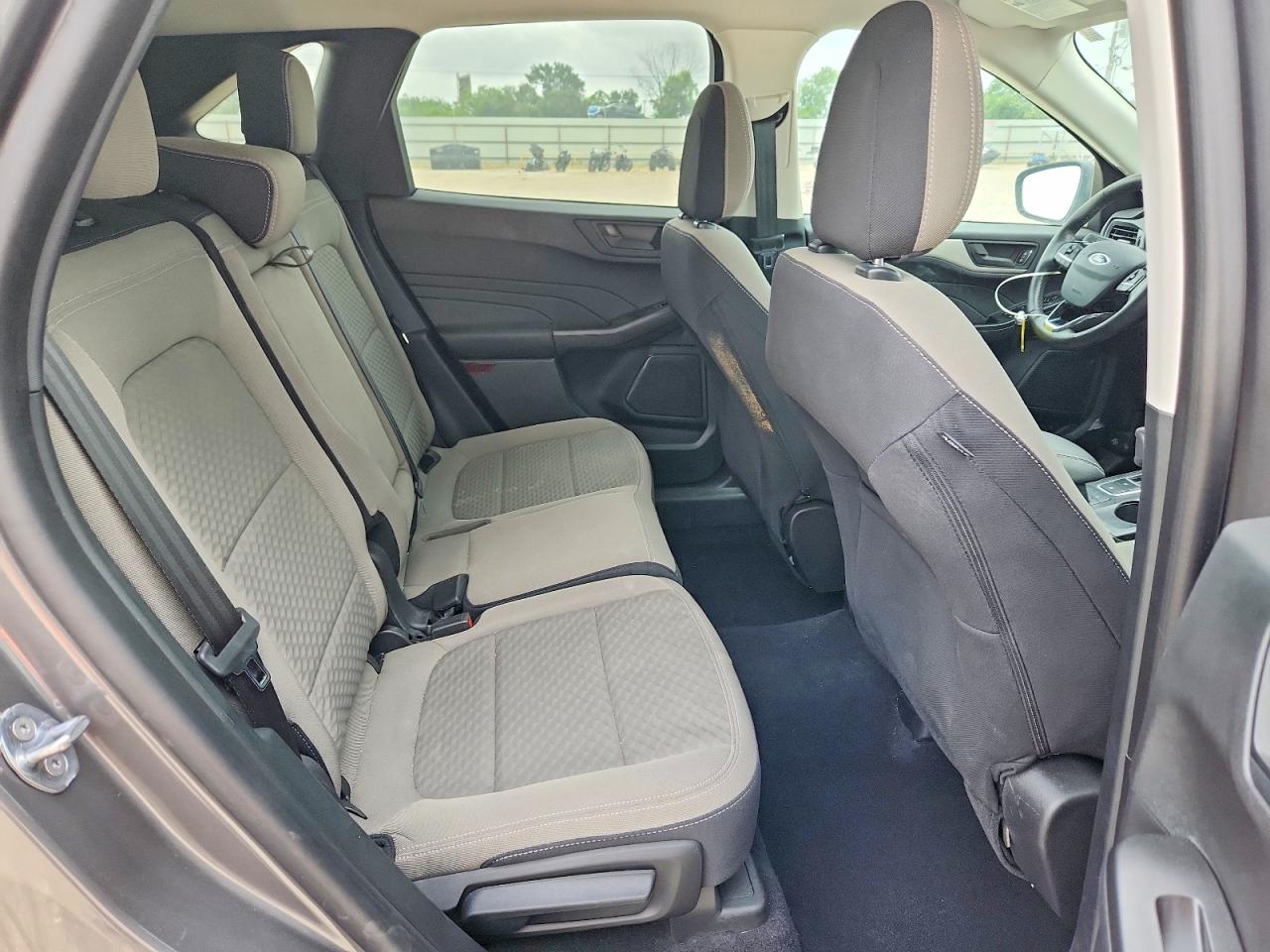 2022 FORD ESCAPE SE photo 21