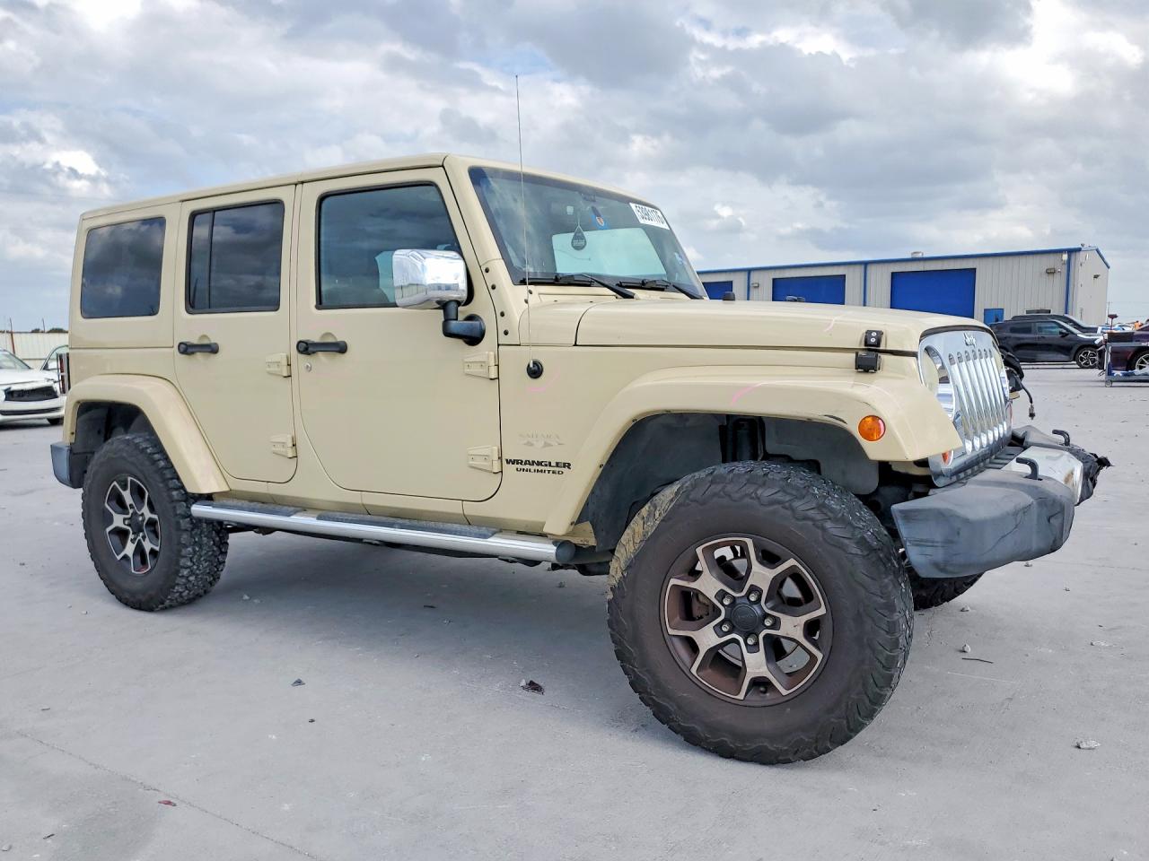 2011 JEEP WRANGLER UNLIMITED SAHARA photo 7