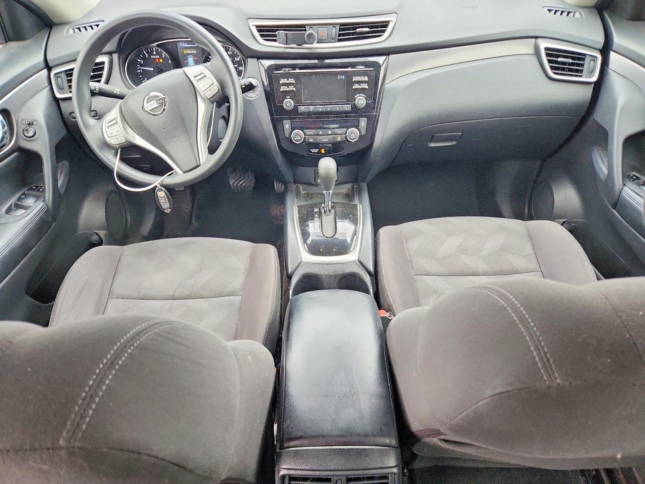 2016 NISSAN ROGUE SV photo 8