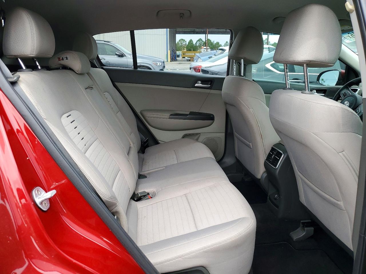2018 KIA SPORTAGE LX photo 21