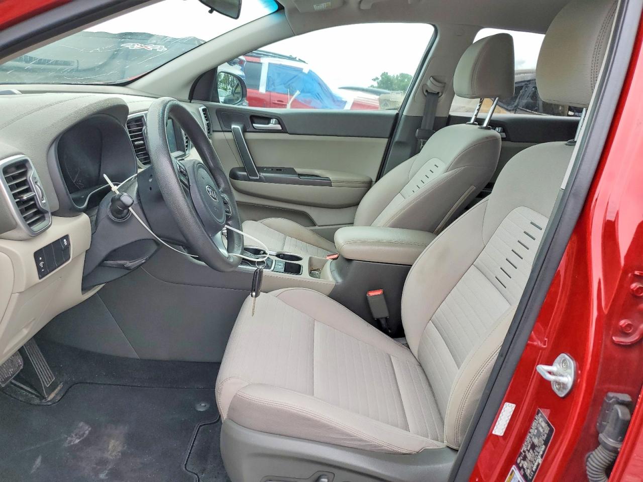 2018 KIA SPORTAGE LX photo 13
