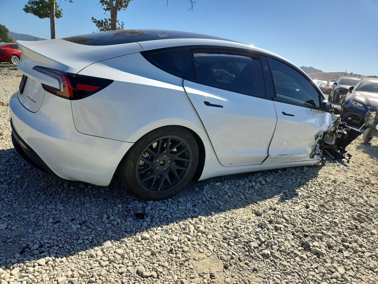 2024 TESLA MODEL 3 photo 7