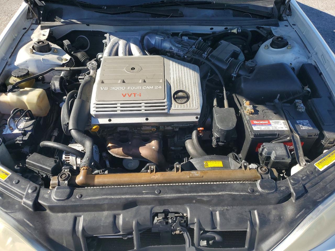 2000 LEXUS ES 300 photo 31