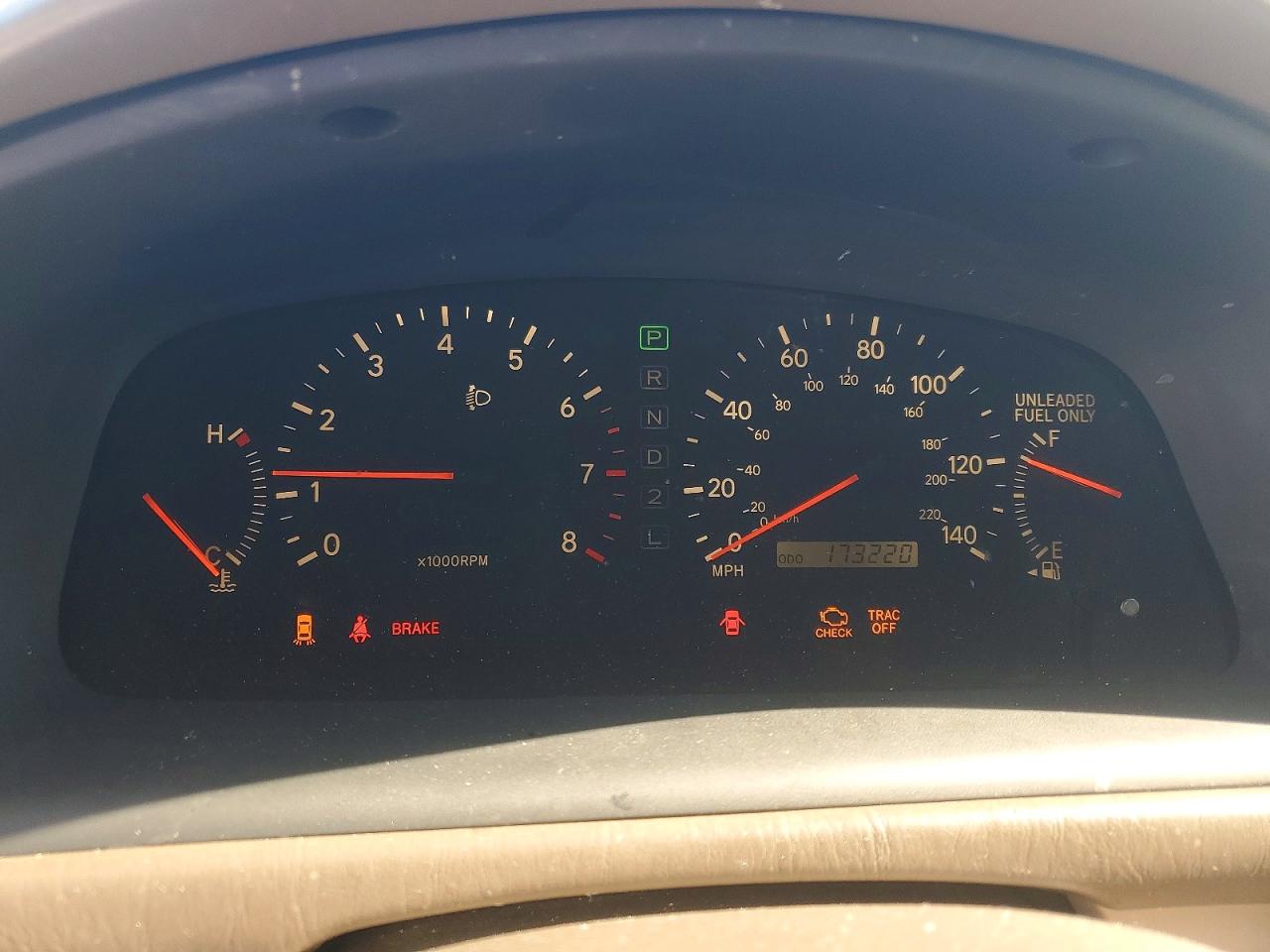 2000 LEXUS ES 300 photo 25