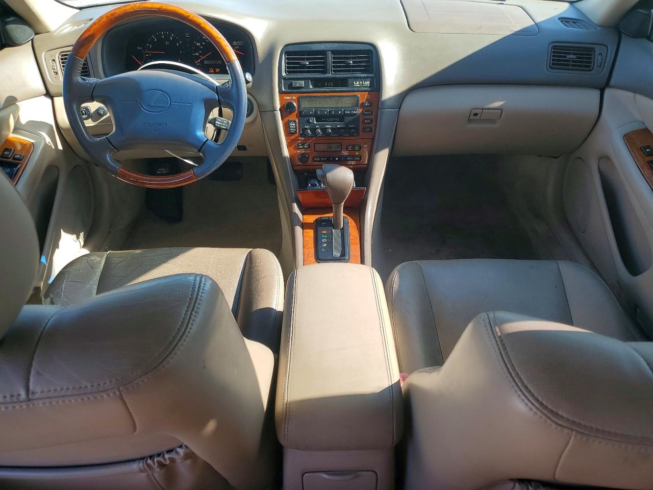 2000 LEXUS ES 300 photo 22