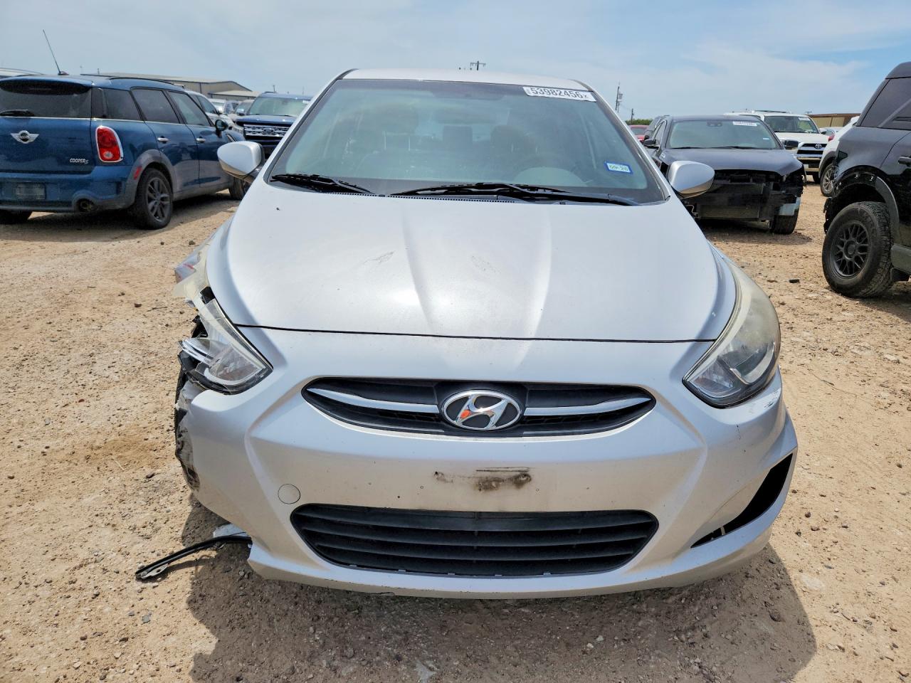 2016 HYUNDAI ACCENT SE photo 9