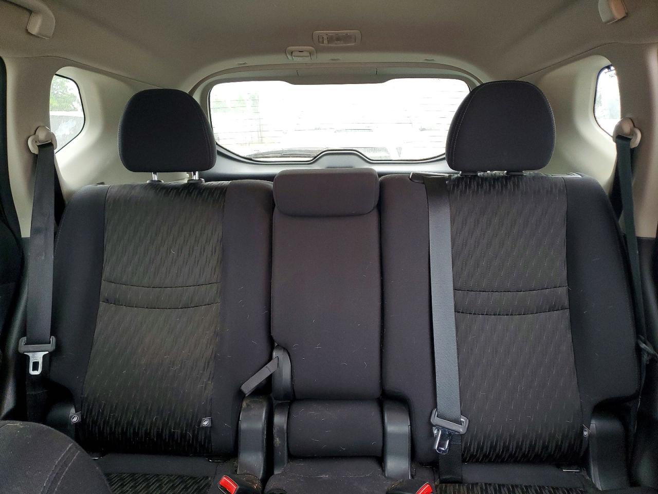 2019 NISSAN ROGUE SV photo 10