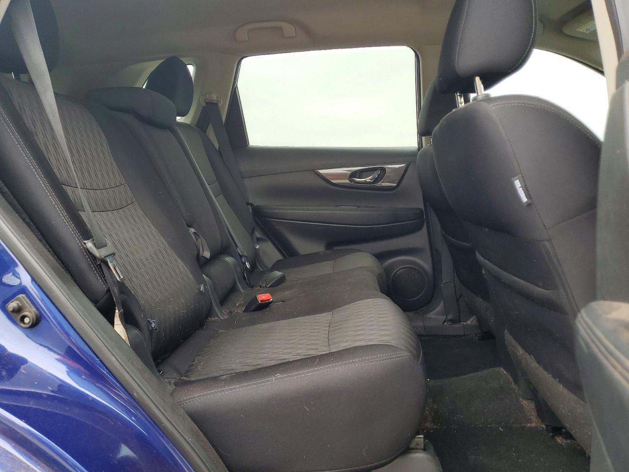 2019 NISSAN ROGUE SV photo 11