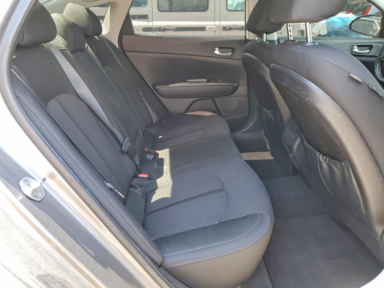2016 KIA OPTIMA LX photo 19