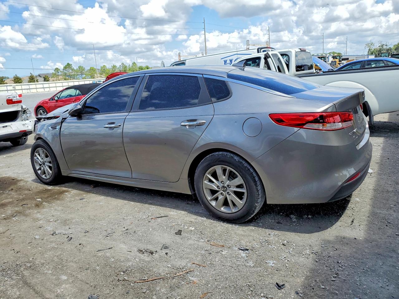 2016 KIA OPTIMA LX photo 3