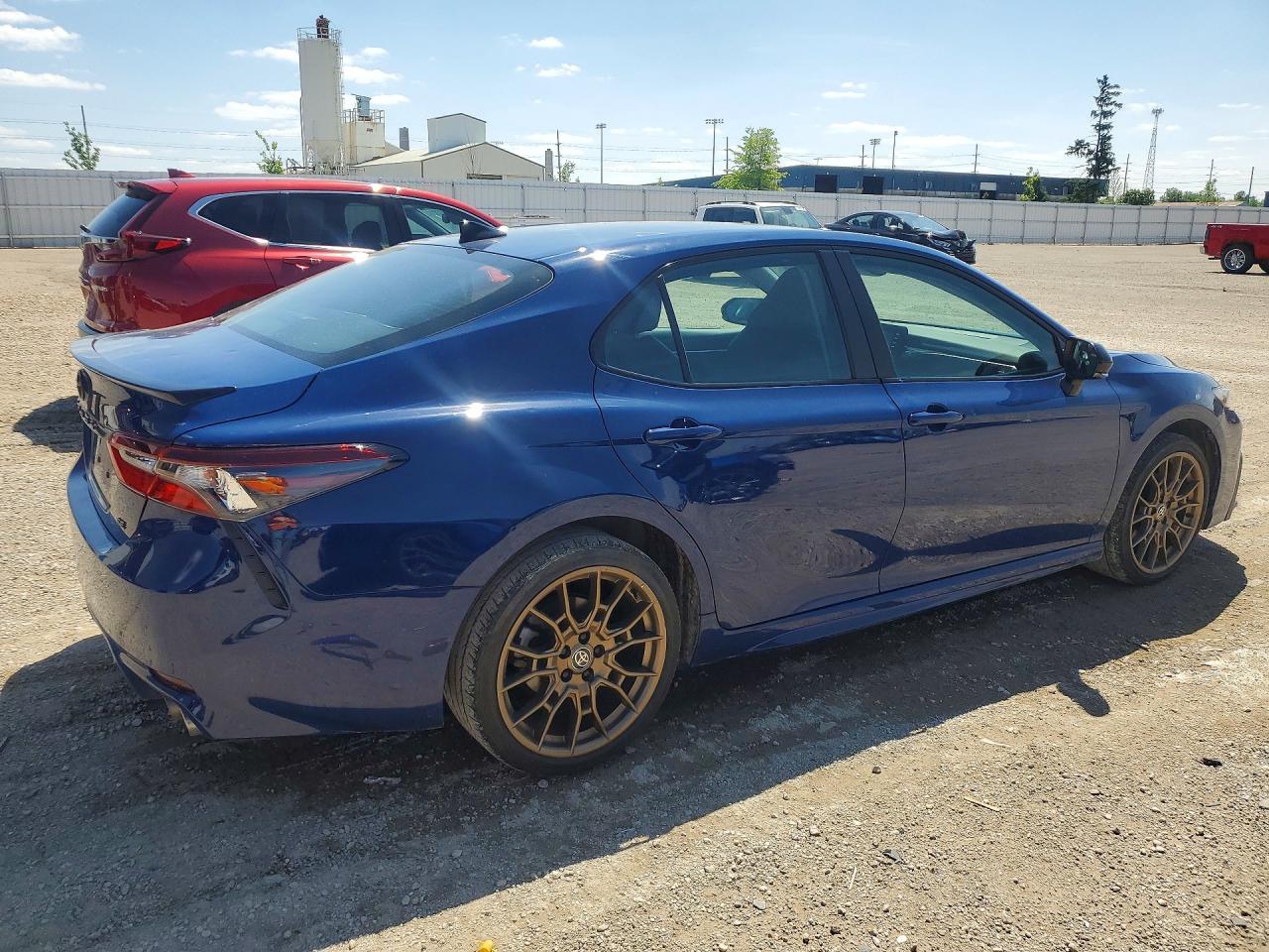 2024 TOYOTA CAMRY photo 7