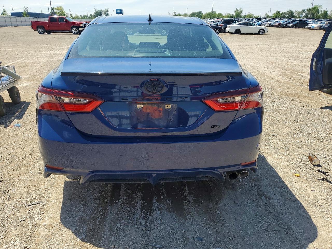 2024 TOYOTA CAMRY photo 16