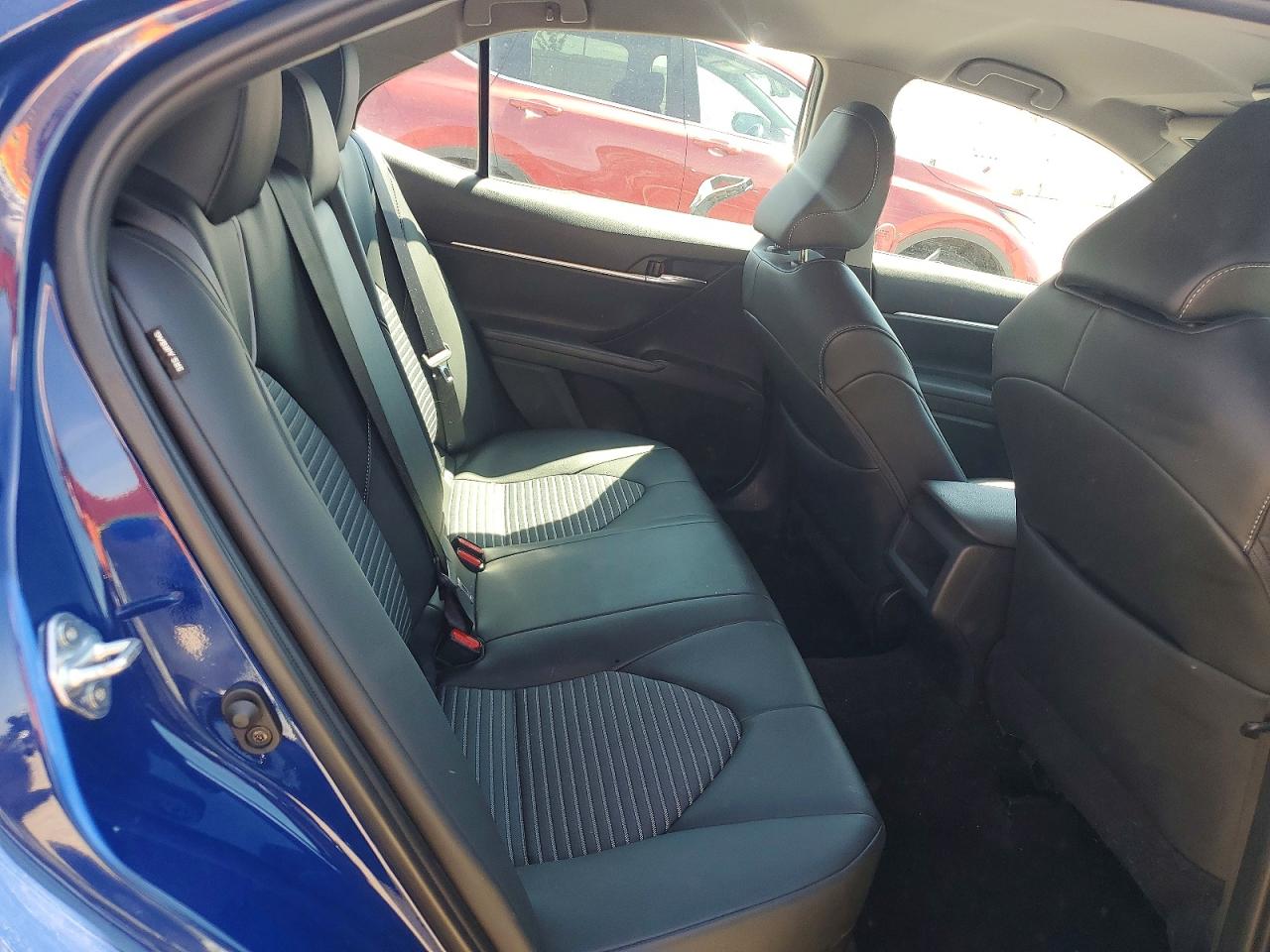 2024 TOYOTA CAMRY photo 28