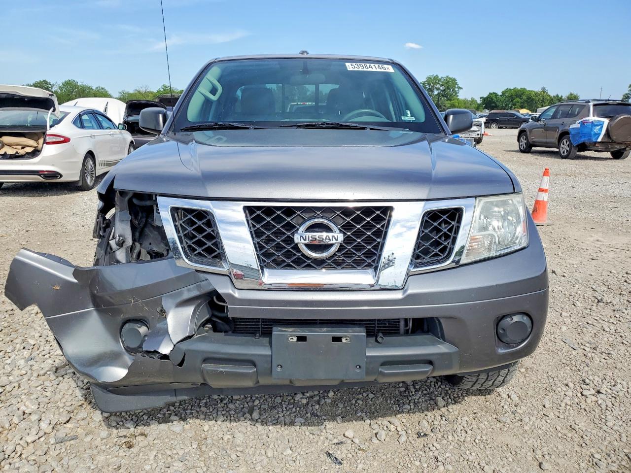2018 NISSAN FRONTIER SV photo 9