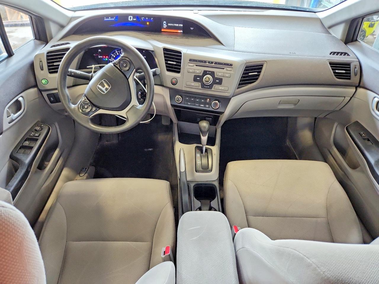 2012 HONDA CIVIC LX photo 22