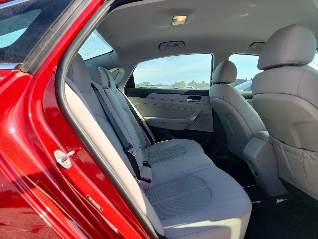 2018 HYUNDAI SONATA SEL photo 19