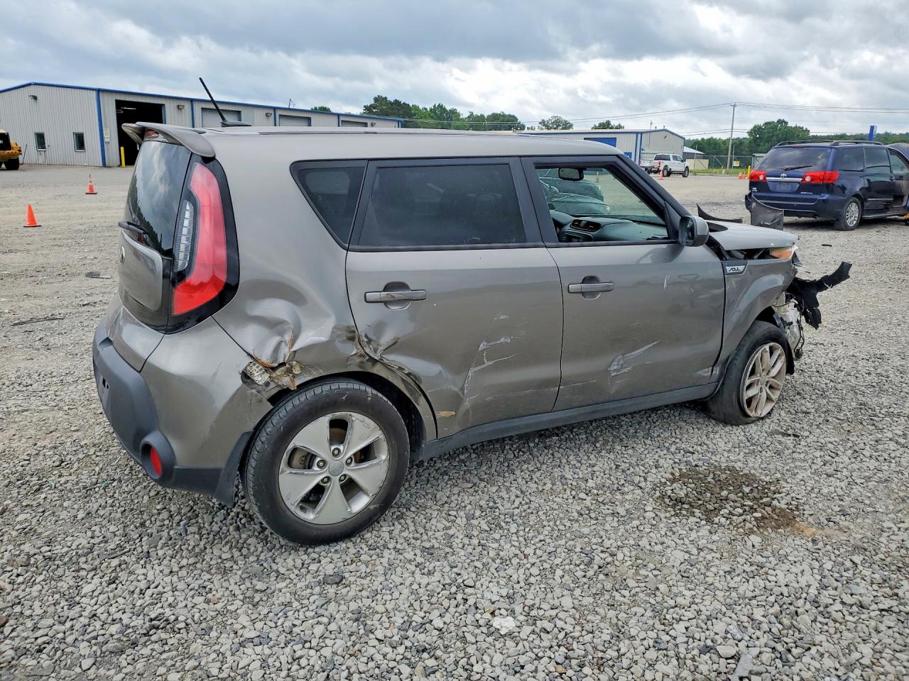 2015 KIA SOUL BASE photo 5